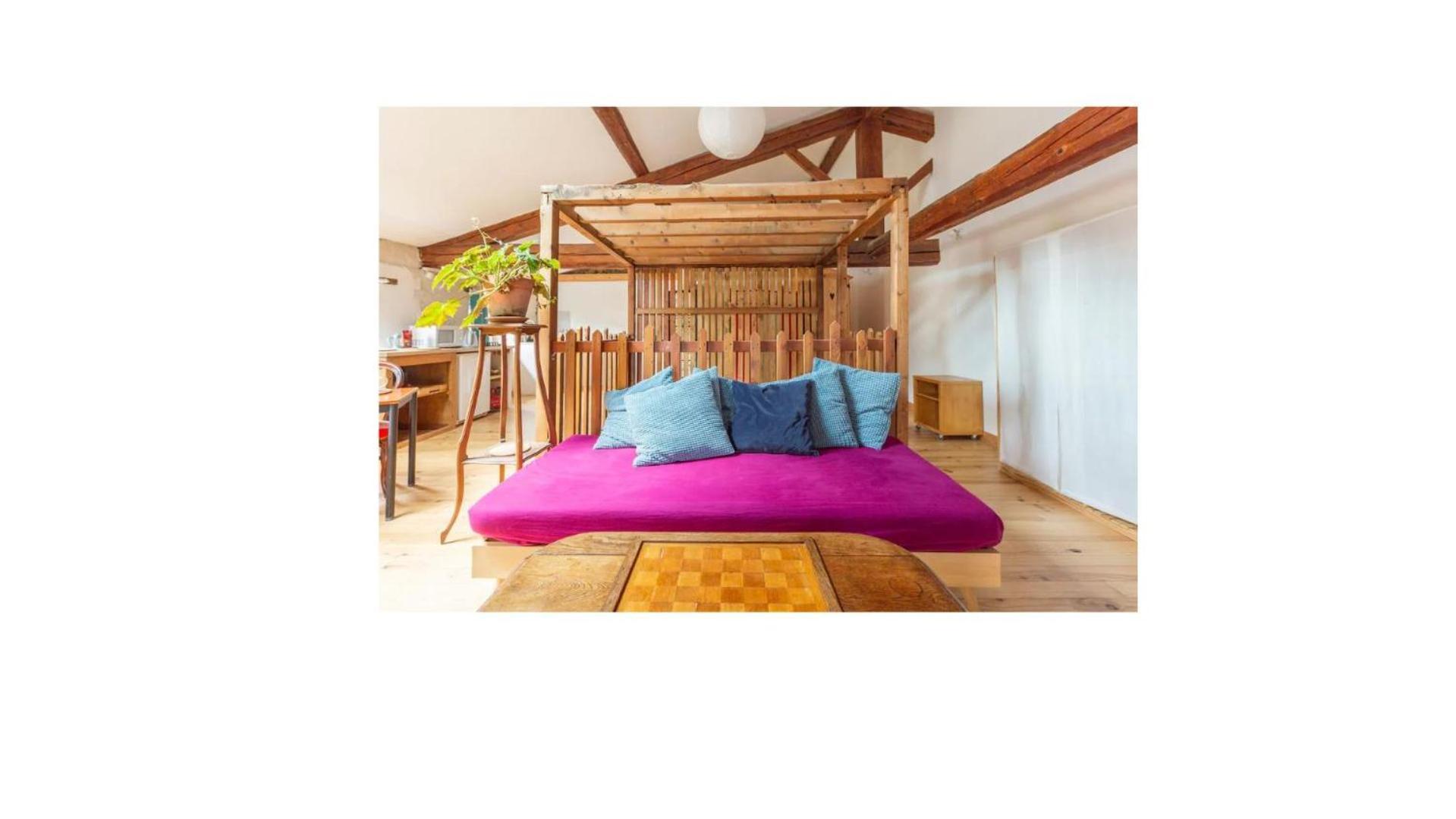 Chambre Triple Deluxe - Gite De La Louve Fougax-et-Barrineuf Luaran gambar